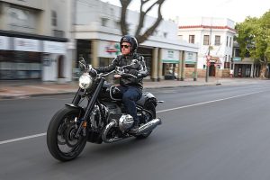 The R 18 riding along a south african city street.
