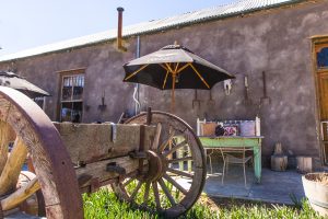 A rickety wagon in Nieu-Bethesda